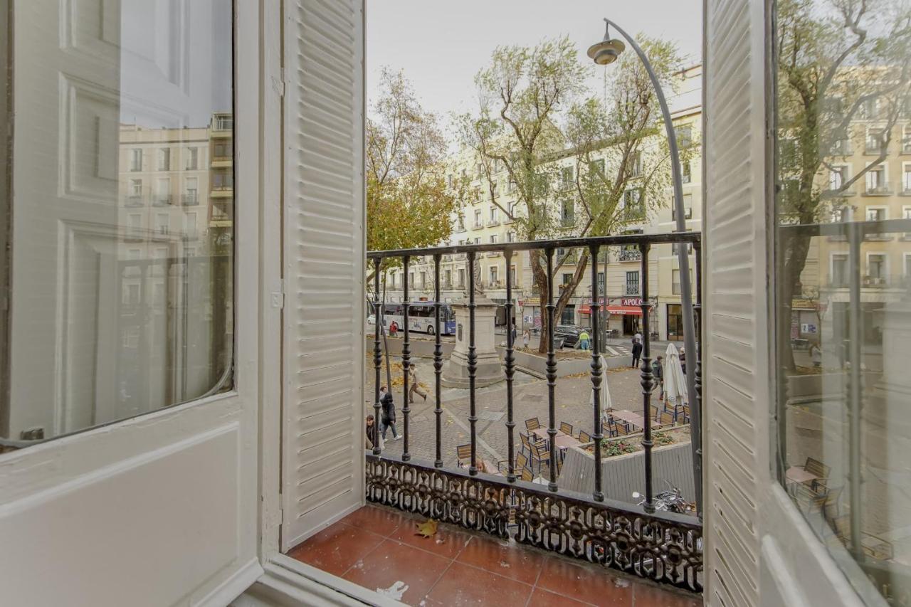Spacious New 7 En La Plaza De Tirso De Molina Madri